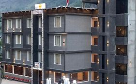 Hotel Vasudeva Inn